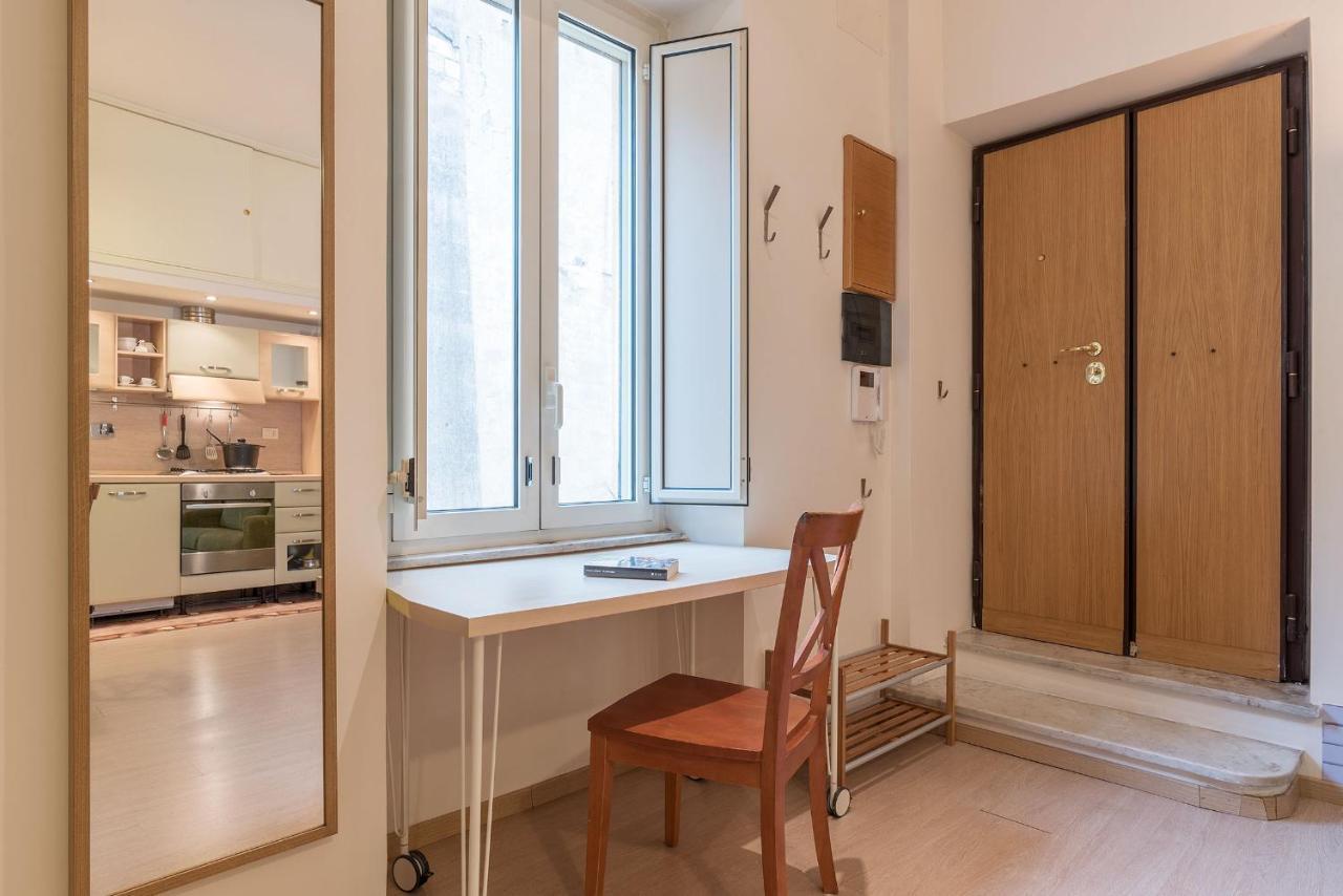 Coronari Central Apartment Rzym Zewnętrze zdjęcie